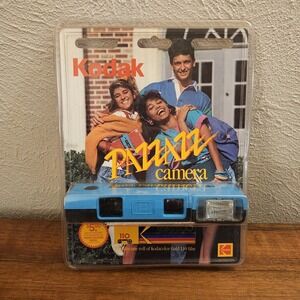 Vintage Unopened Kodak Pazzazz Camera 110 Film Turquoise Blue New Untested